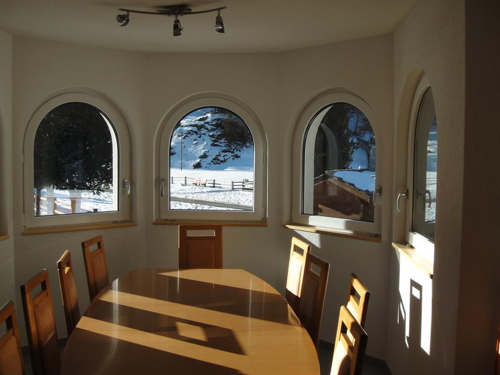 Haus Alpenstern Apartment Saas-Grund Exterior photo